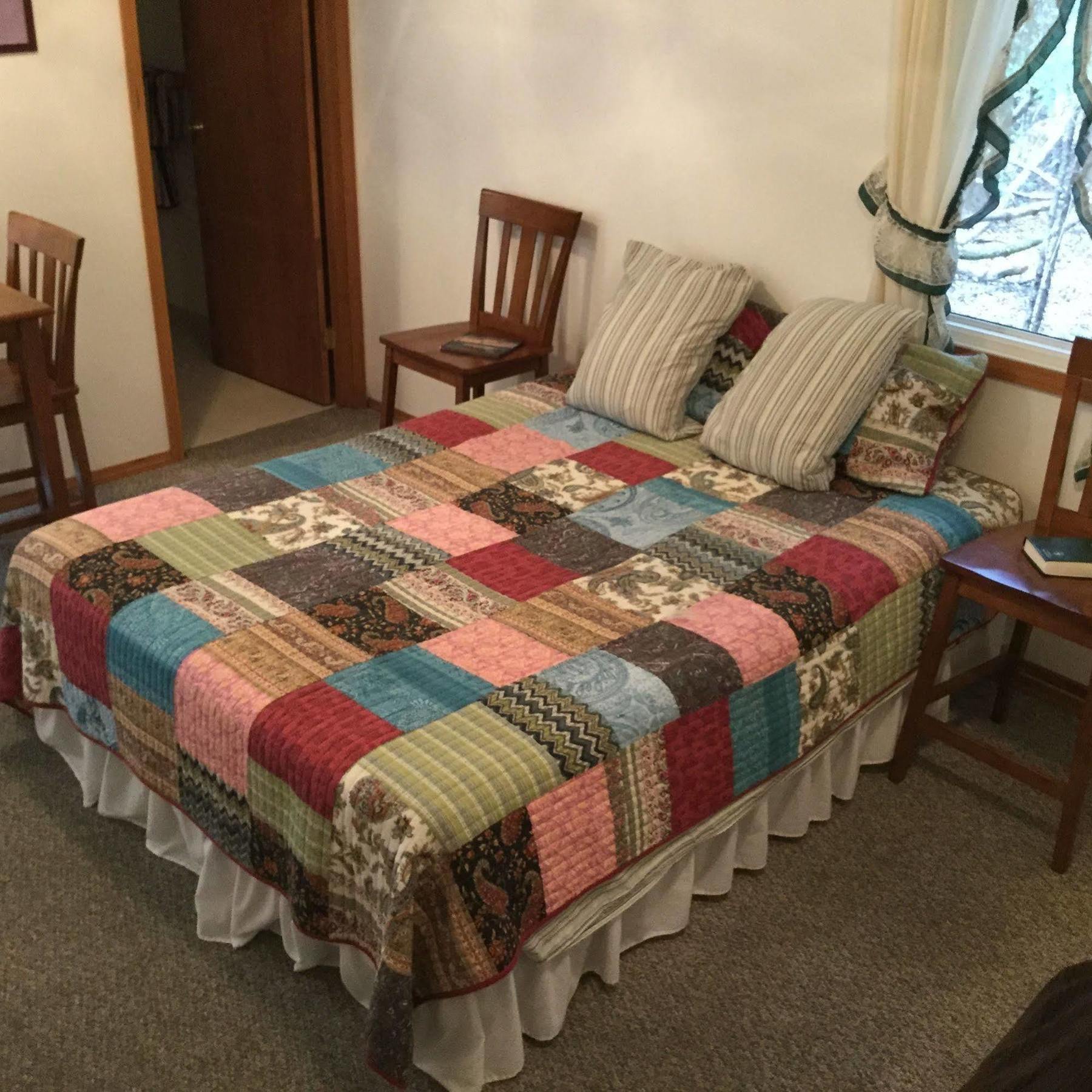 Renfro'S Lakeside Retreat Primrose Екстериор снимка