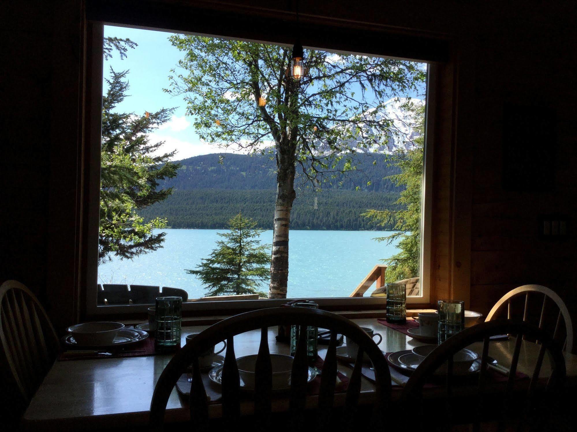 Renfro'S Lakeside Retreat Primrose Екстериор снимка